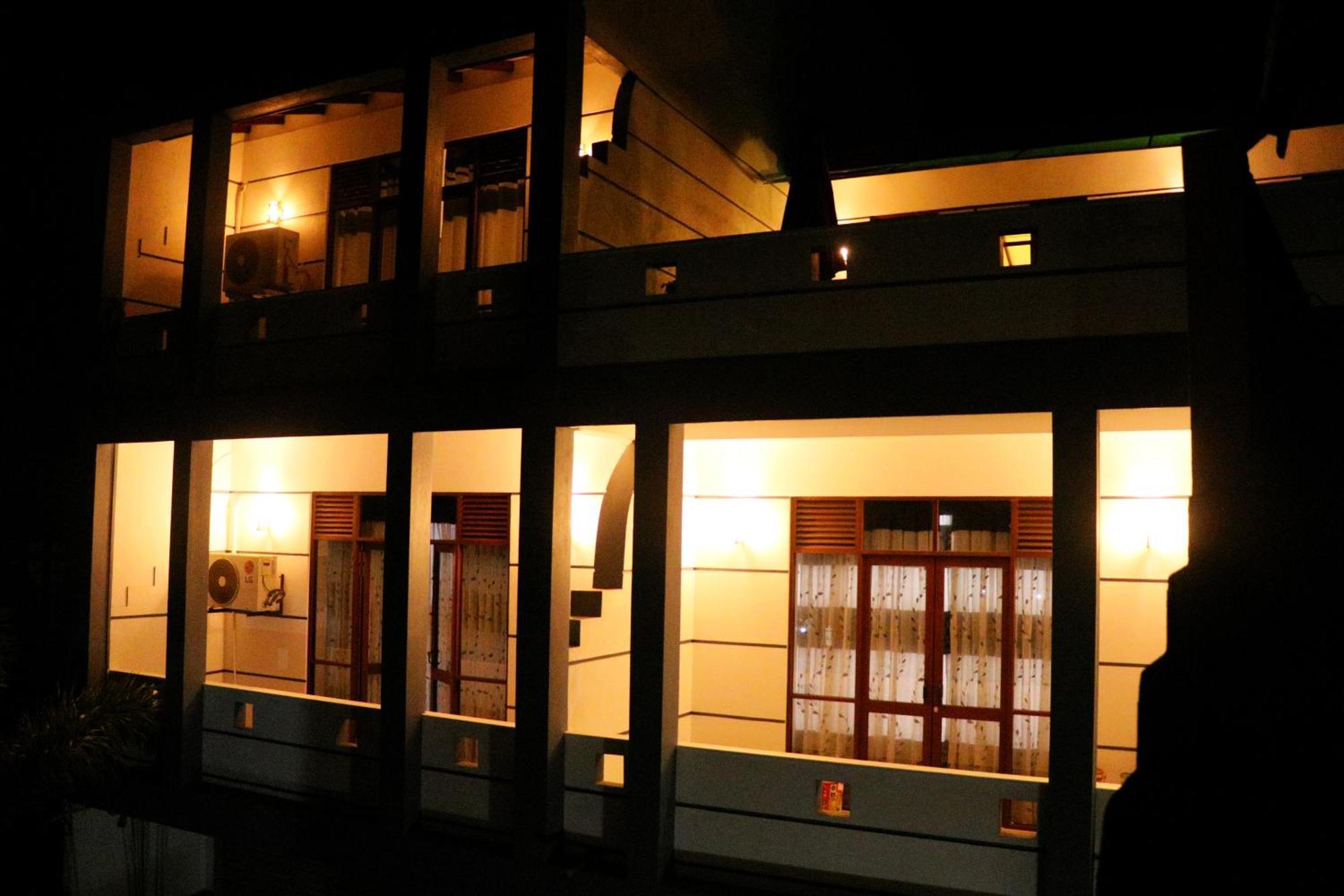 Villa L 24 Dikwella Extérieur photo